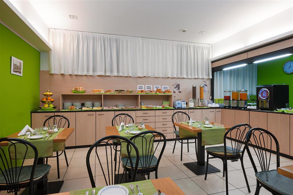 Super 8 By Wyndham High Point/Greensboro Restaurant bilde